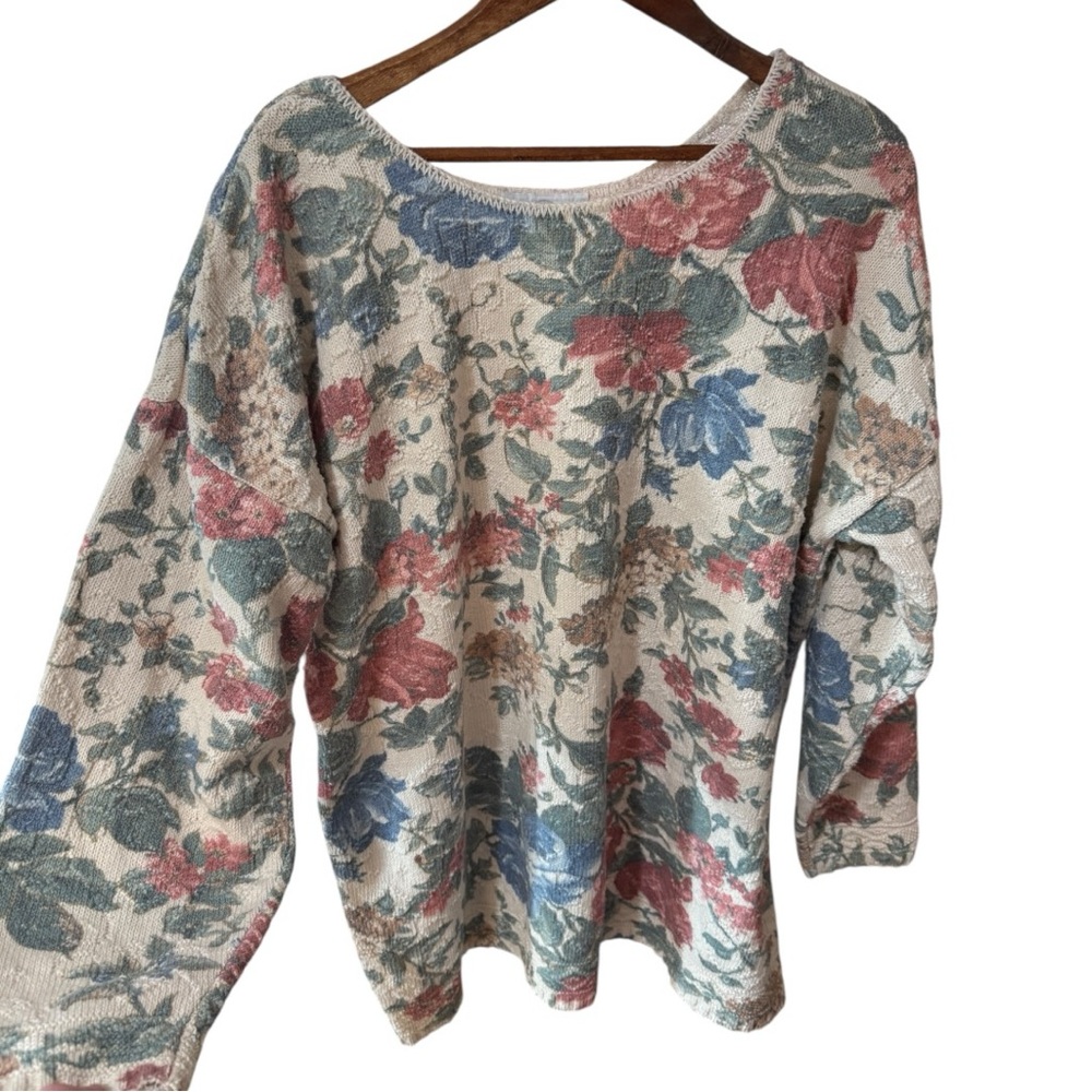 OSC Vintage Knit Floral Sweater